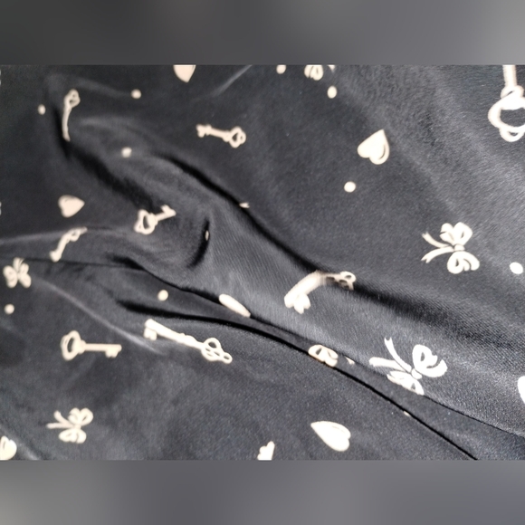 Xhilaration women's large skirt with lace underneath - Picture 4 of 8